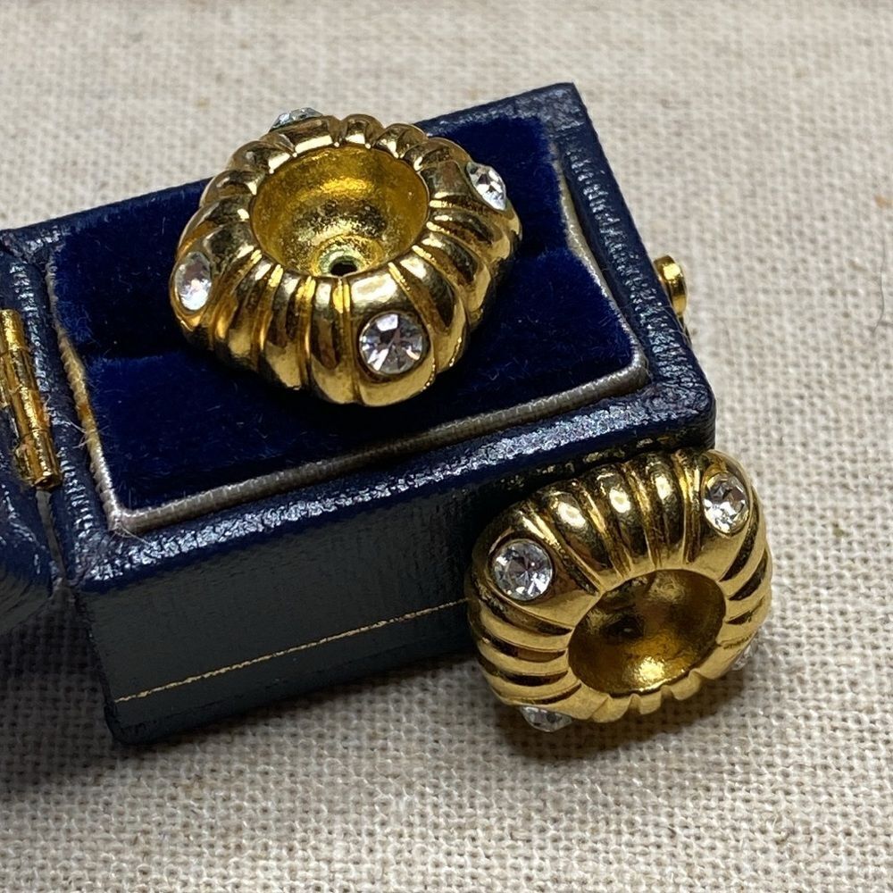 💛 Joan Rivers Gold & Crystal Earring Jackets